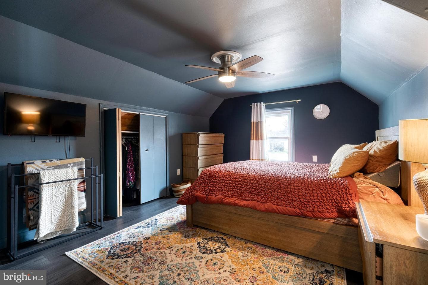 2 Mansion Road photo 24