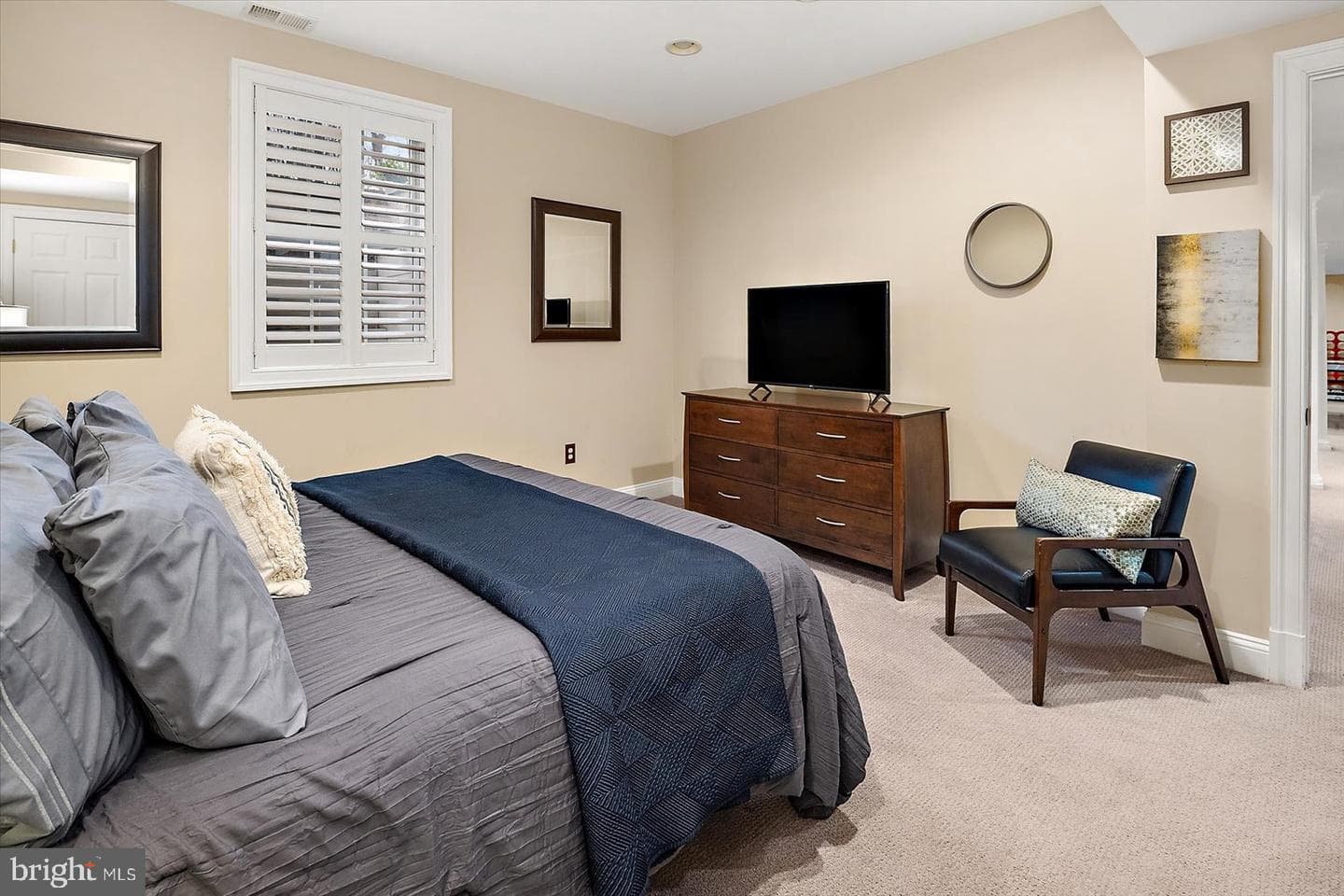 927 Hilltop Road photo 46