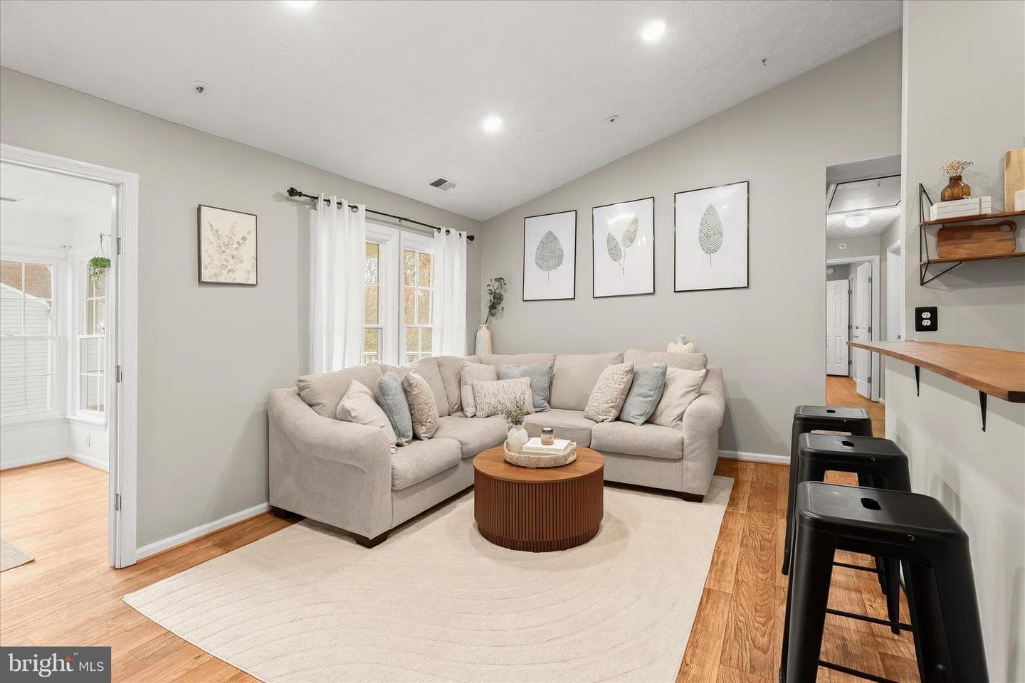 641 Deering Road #2j photo 8