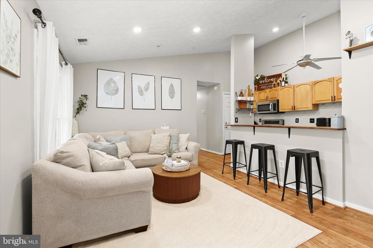 641 Deering Road #2j photo 9