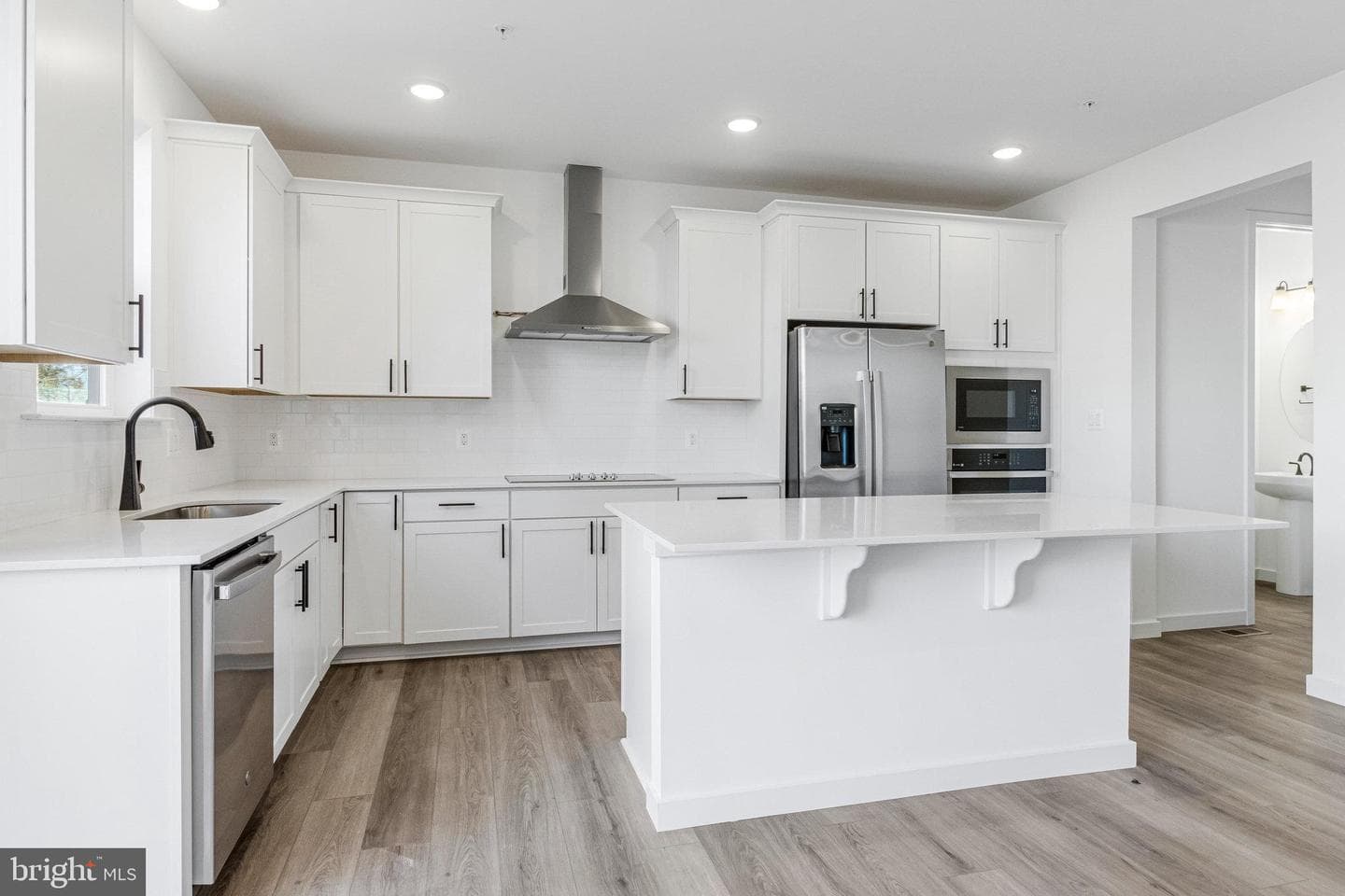 5726 Howard Drive photo 13