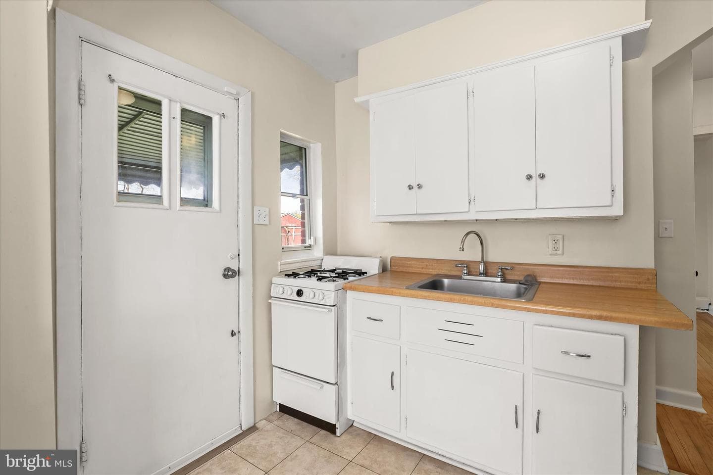 218 Kuethe Road photo 9