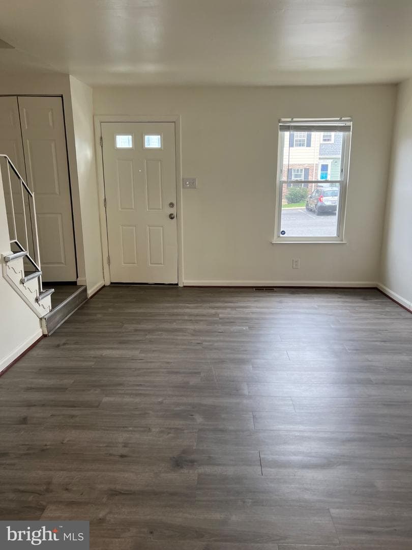 8202 Tomlinson Court photo 14