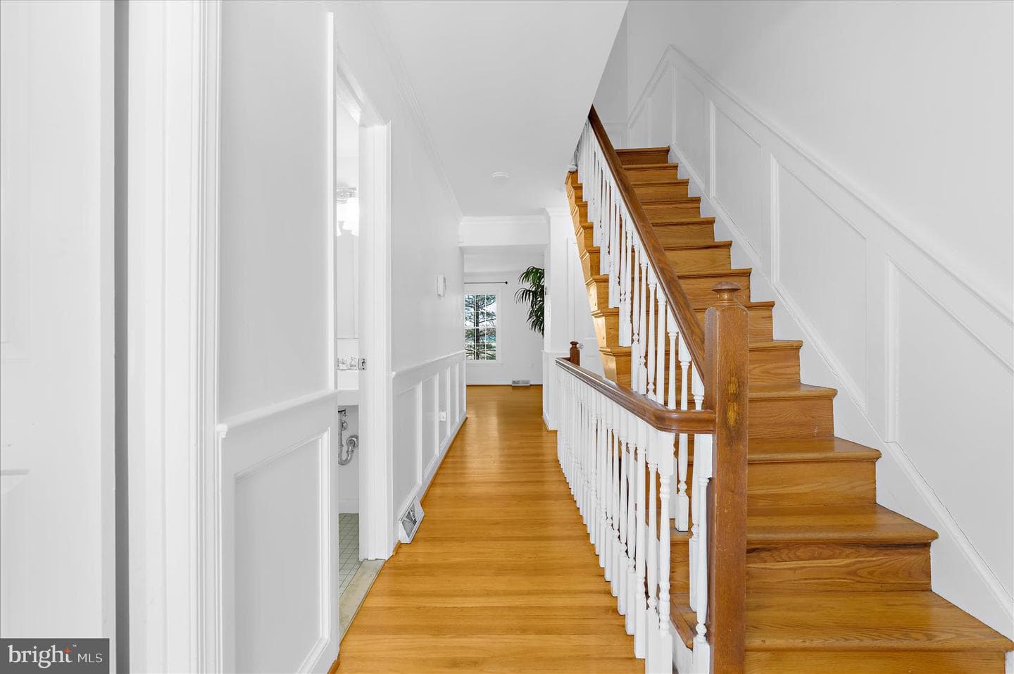 1480 Carlyle Court #109 photo 2