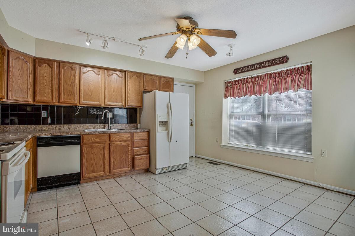 2646 Quiet Water Cove photo 16