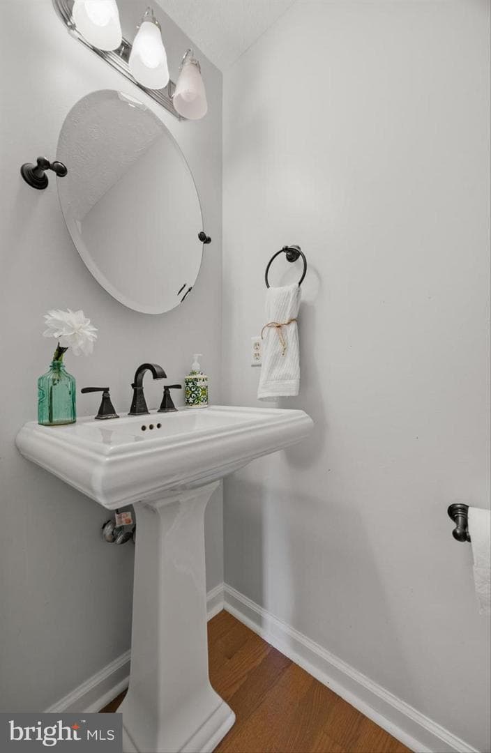 1506 Gollum Road photo 19