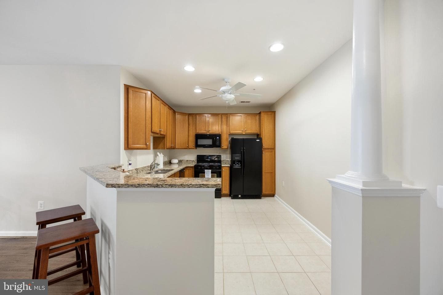 1405 Wigeon Way #202 photo 5