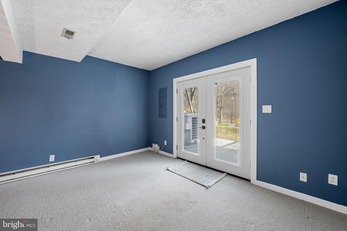 8121 Tower Bridge Drive photo 22