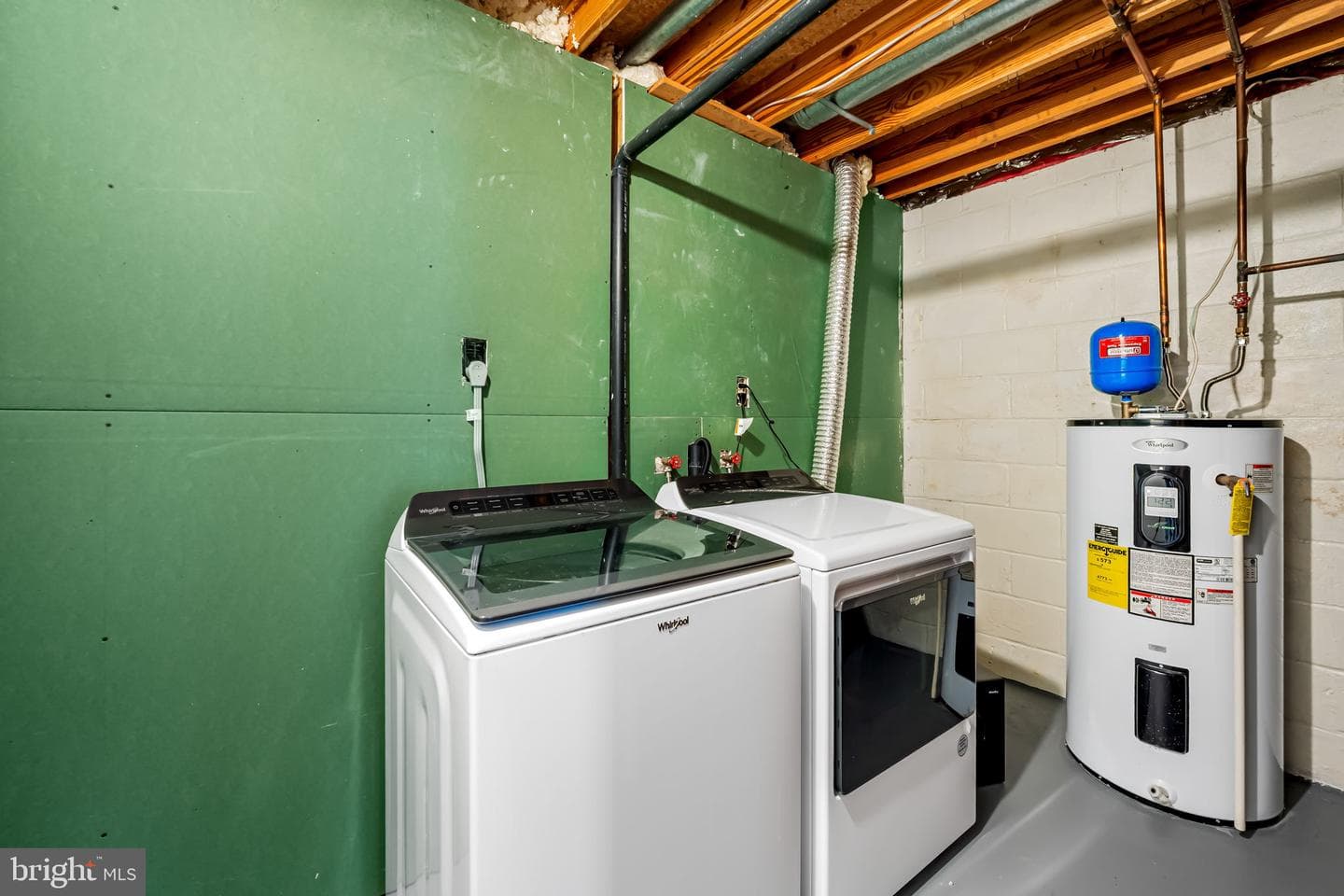 8121 Tower Bridge Drive photo 26