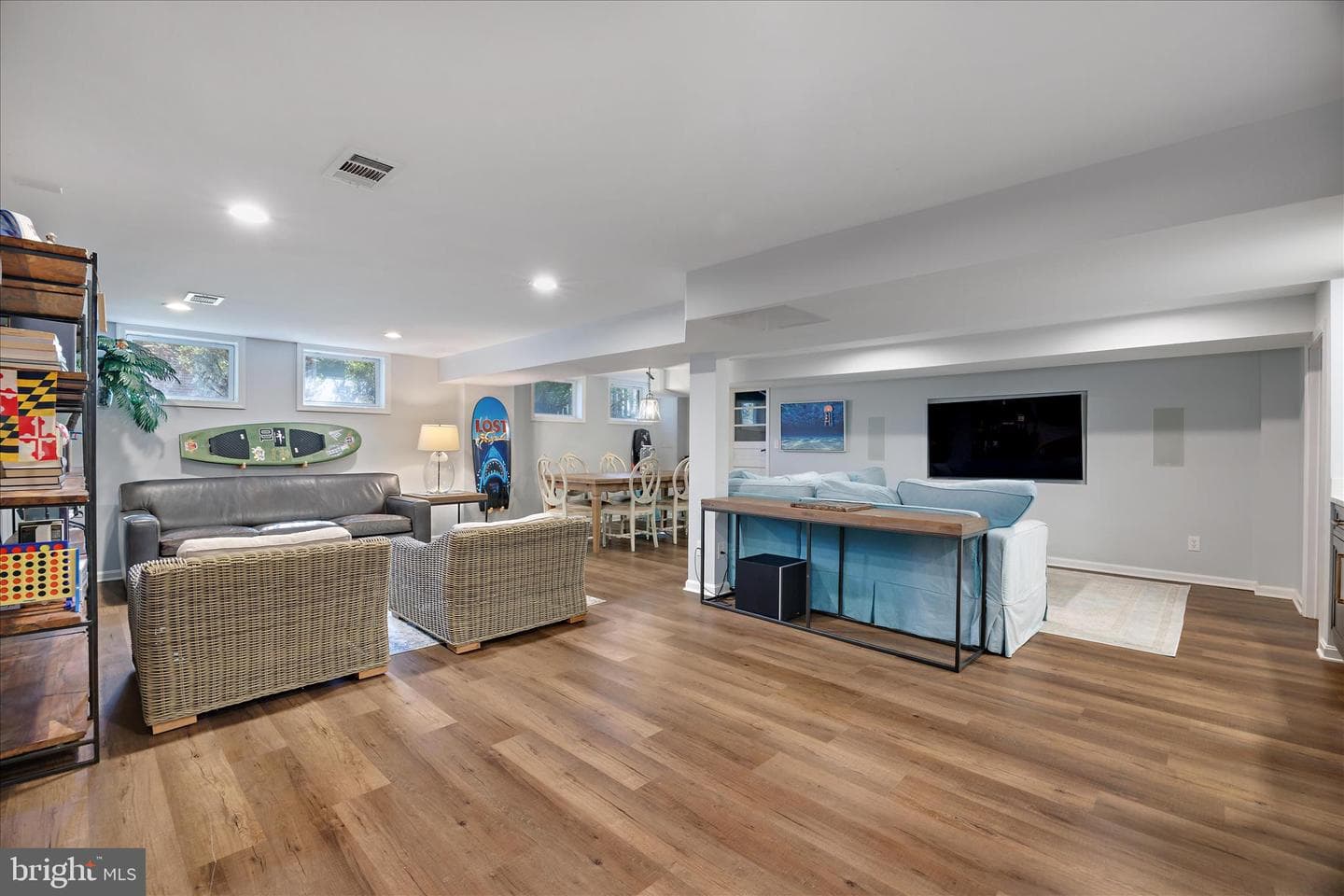 811 Teakwood Drive photo 36