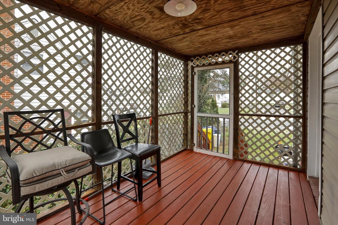 107 Ferndale Avenue photo 42