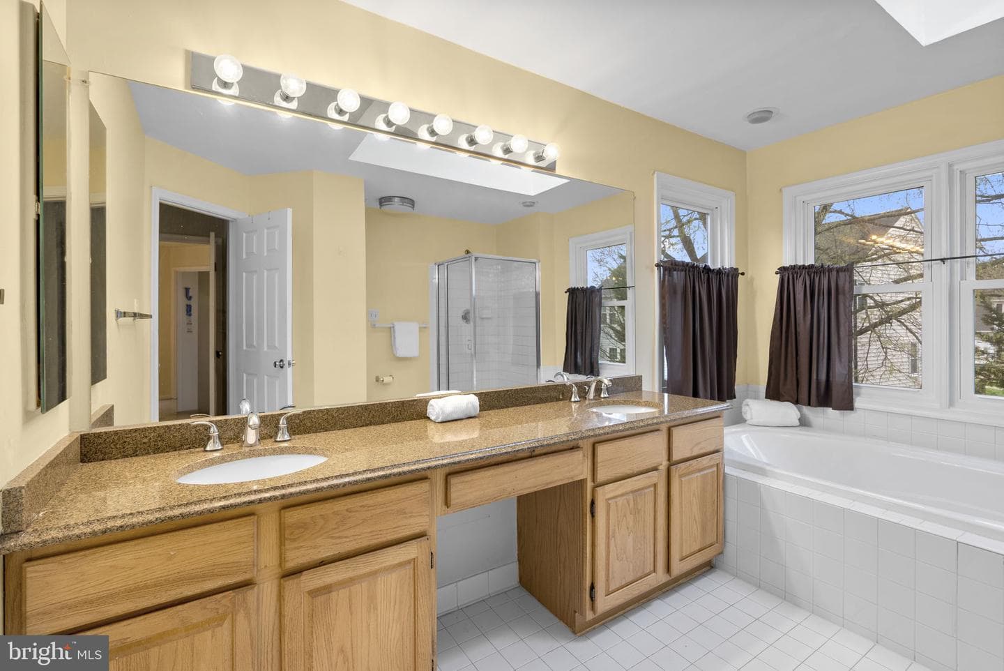 1703 Grey Birch Court photo 27