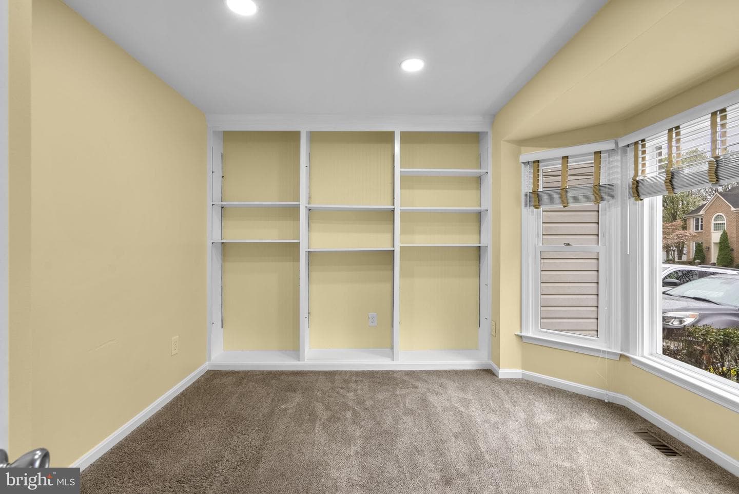 1703 Grey Birch Court photo 5