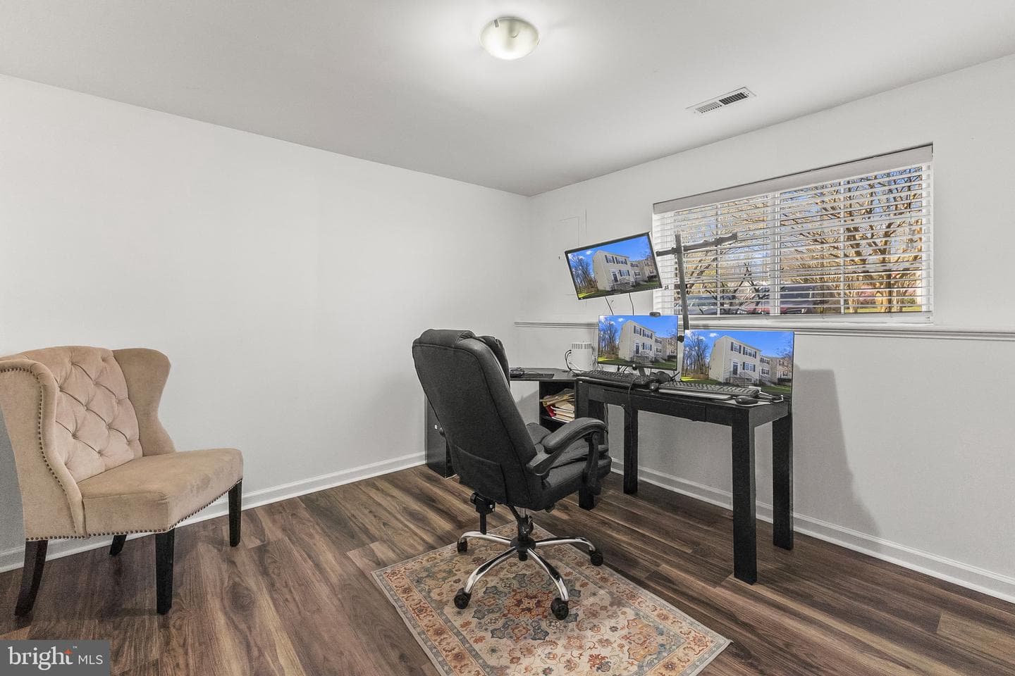 1513 Chester Town Circle photo 16