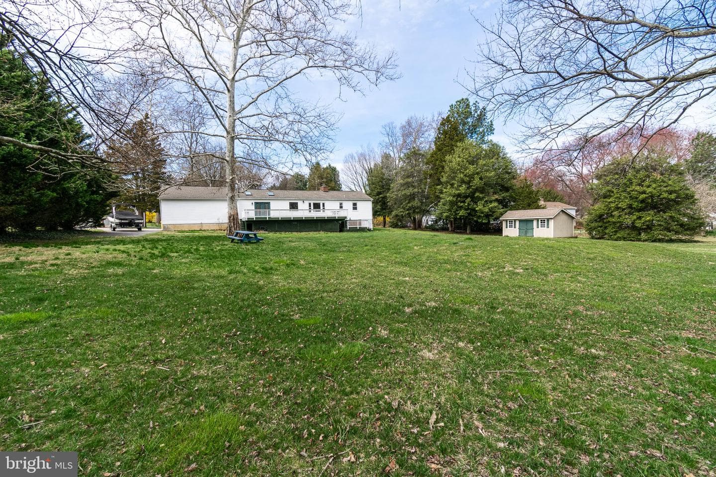 885 Cecil Avenue S photo 31