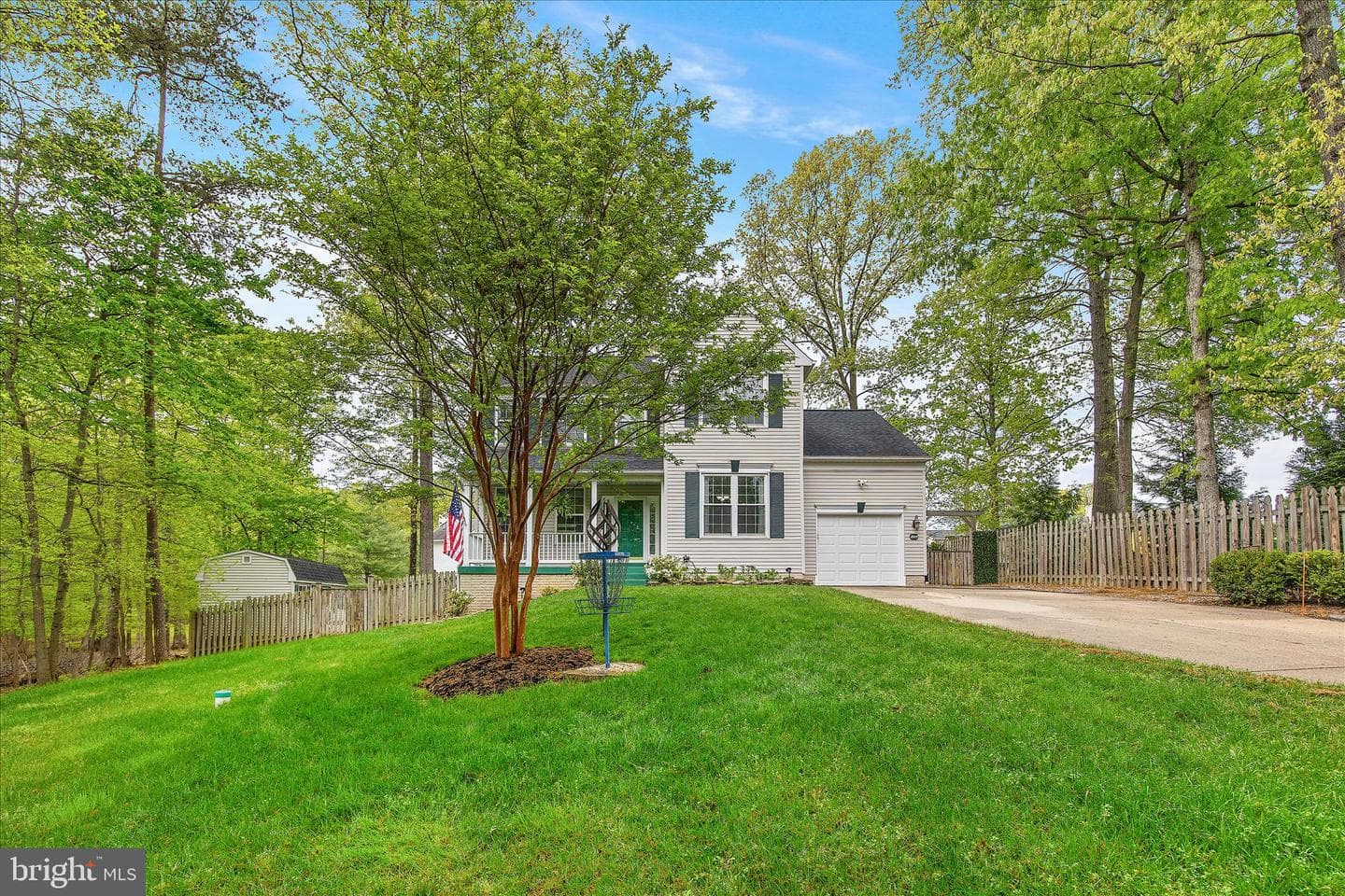 1805 Disney Estates Circle photo 3