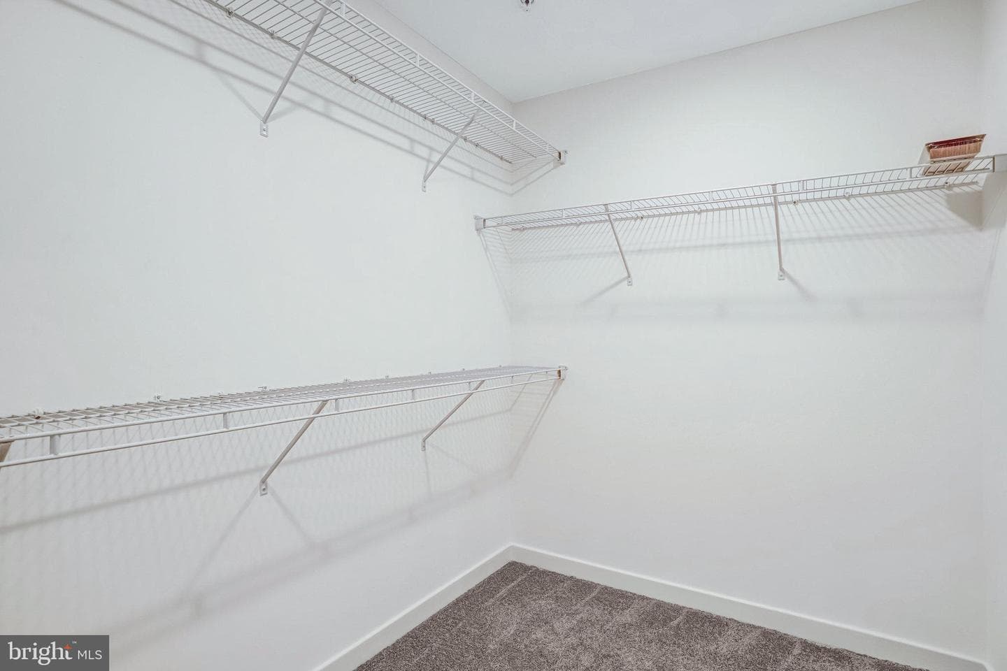 5737 Howard Drive photo 39