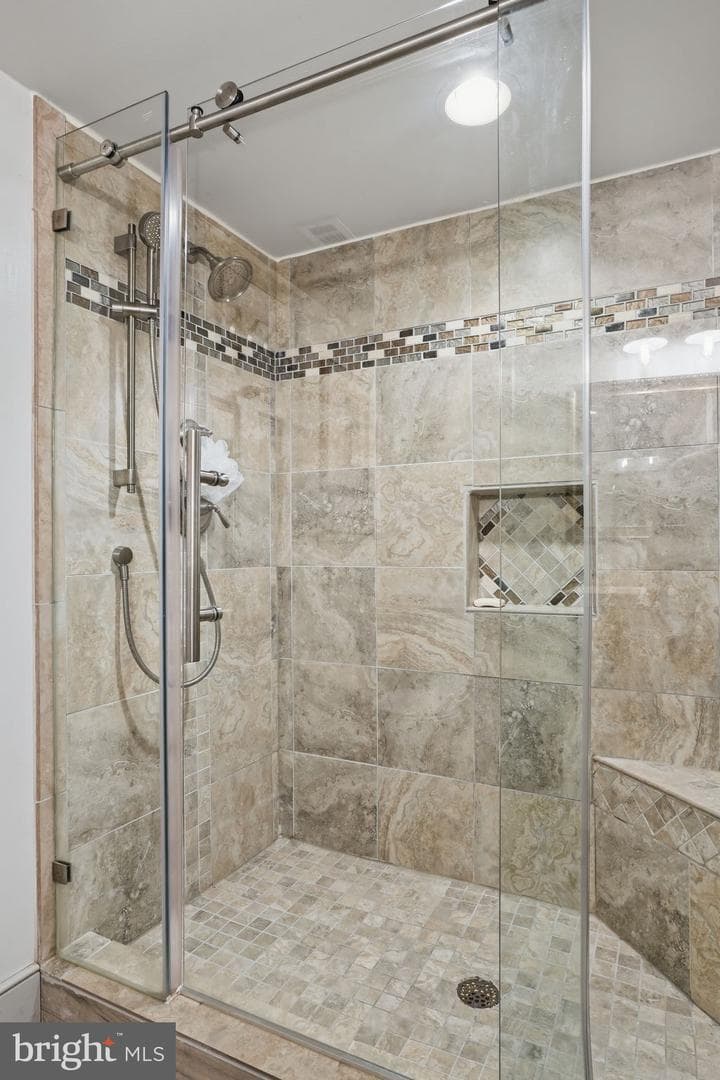 342 Broadview Lane photo 34