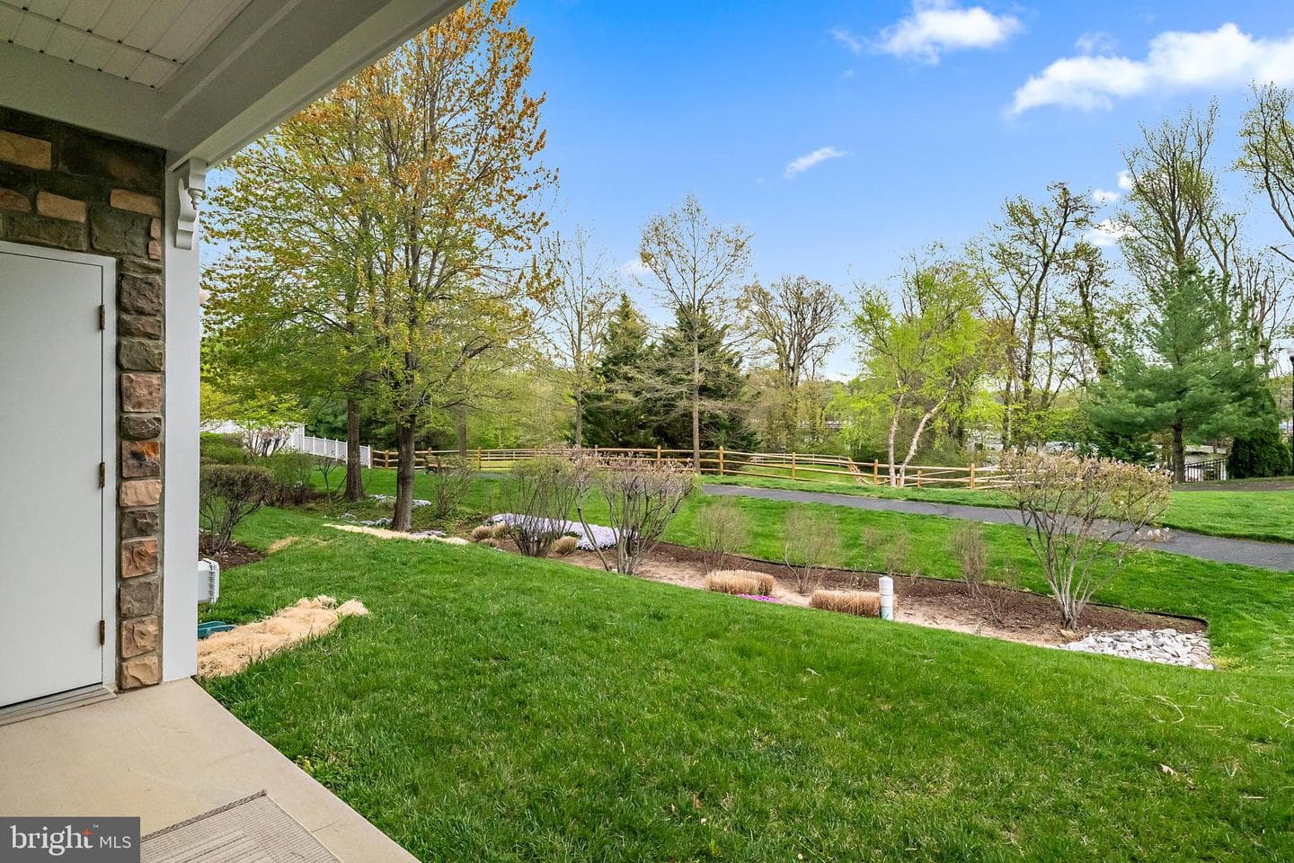 1523 Enyart Way #102 photo 38