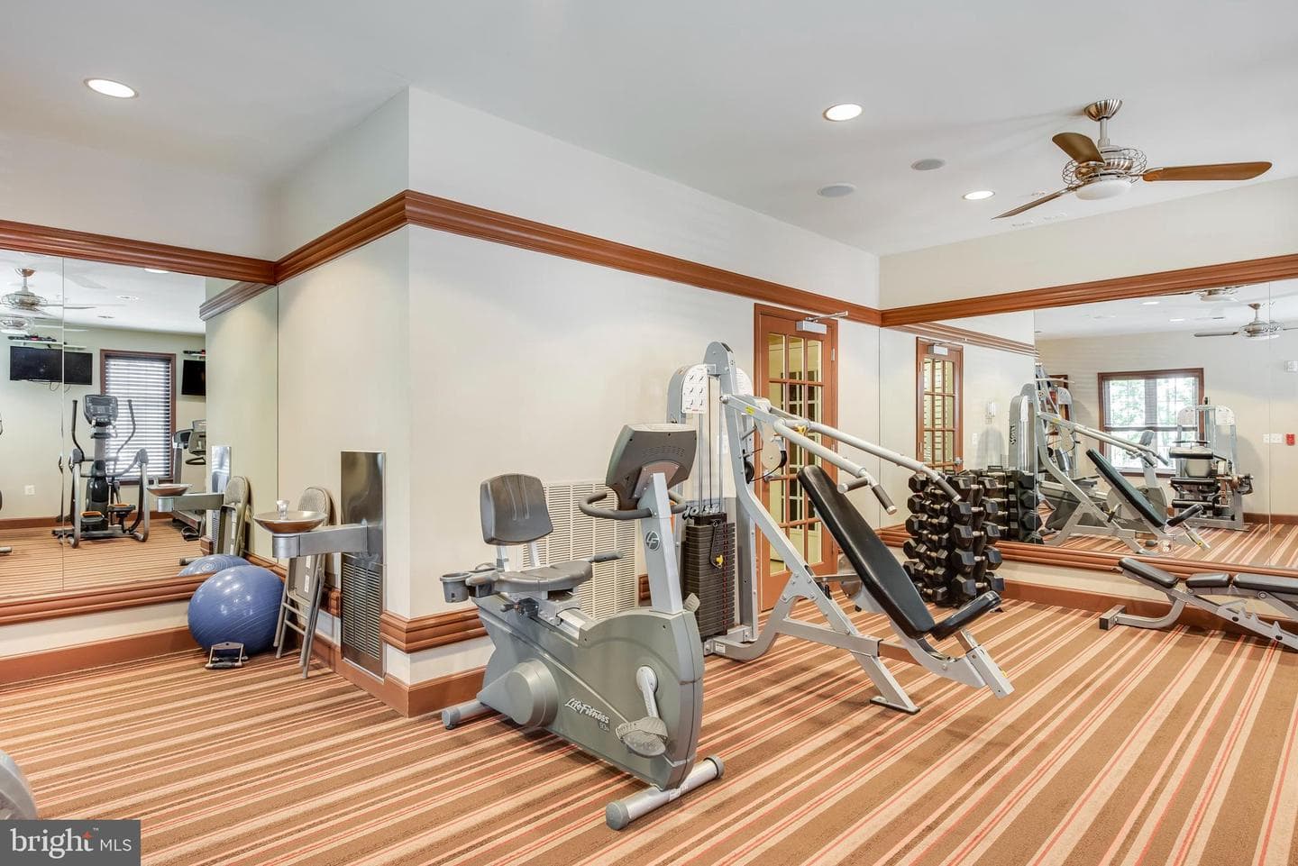 1523 Enyart Way #102 photo 60