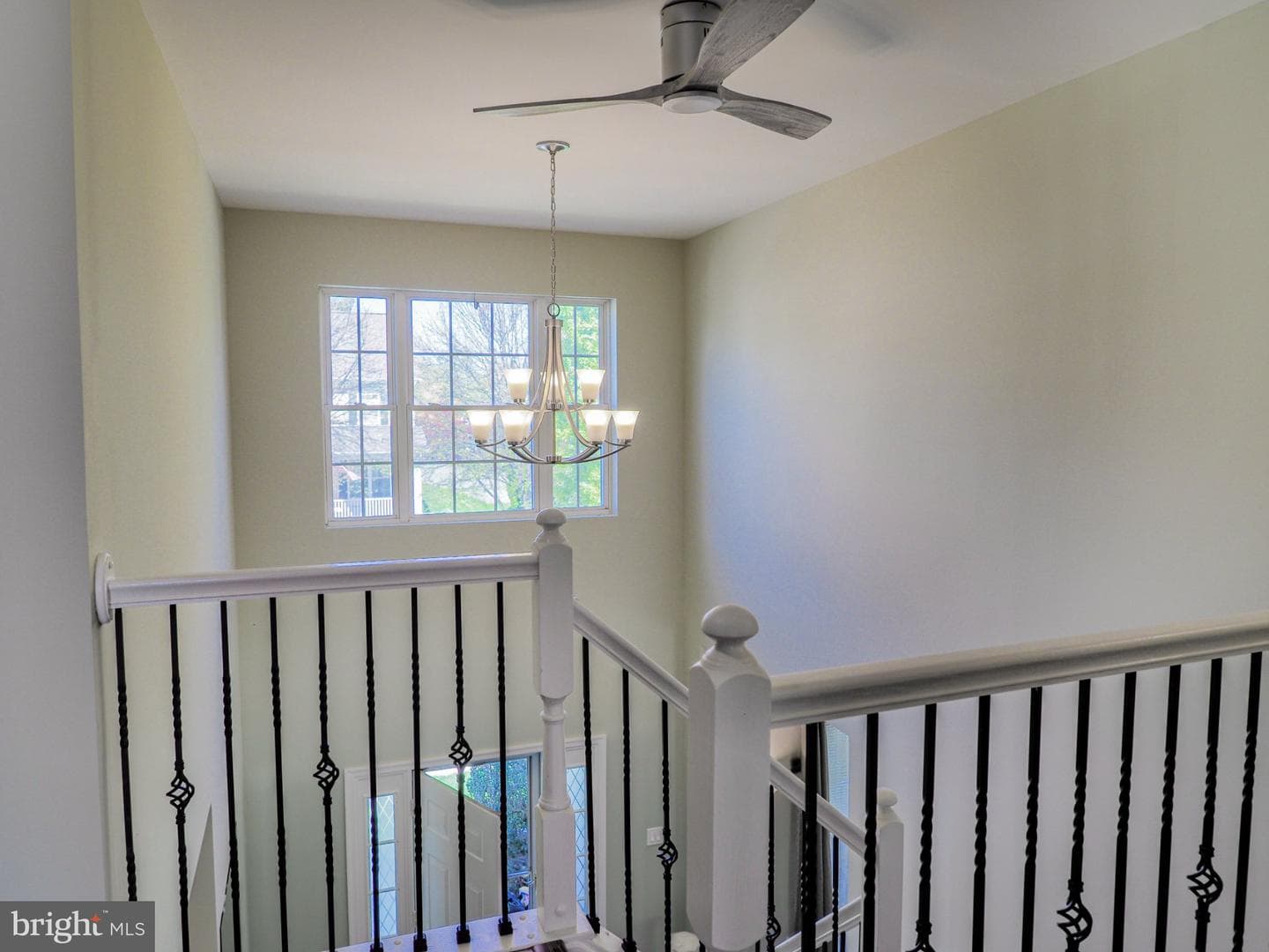 905 Gunnison Court photo 30