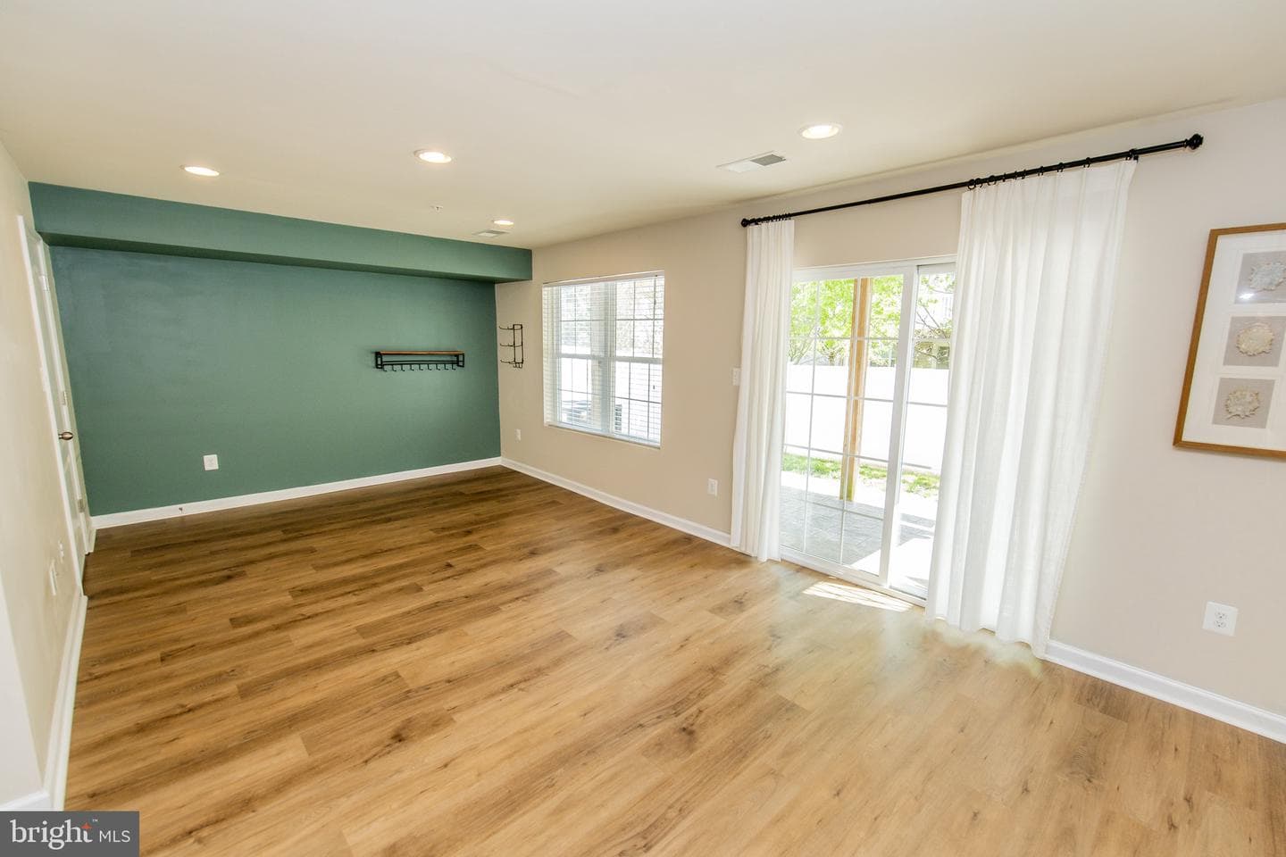 8609 Red Rock Lane photo 24