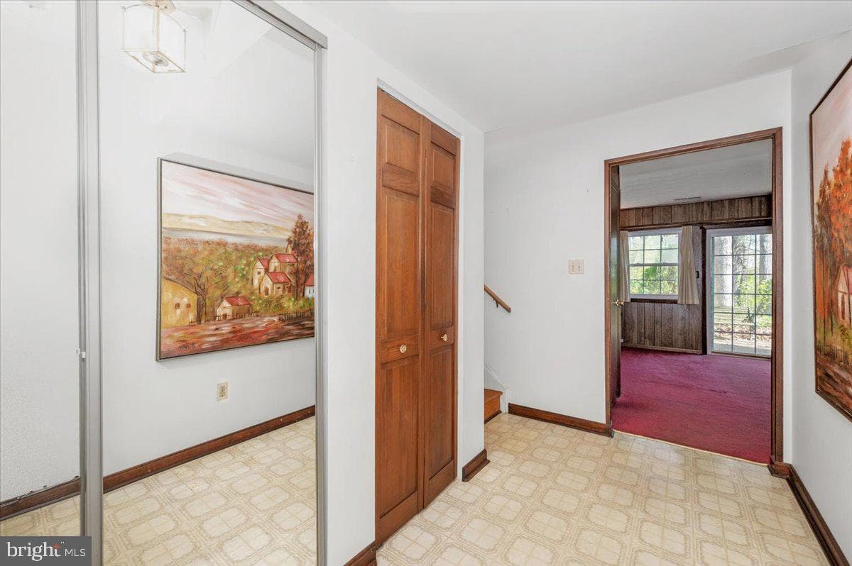 1300 Holliben Road photo 5