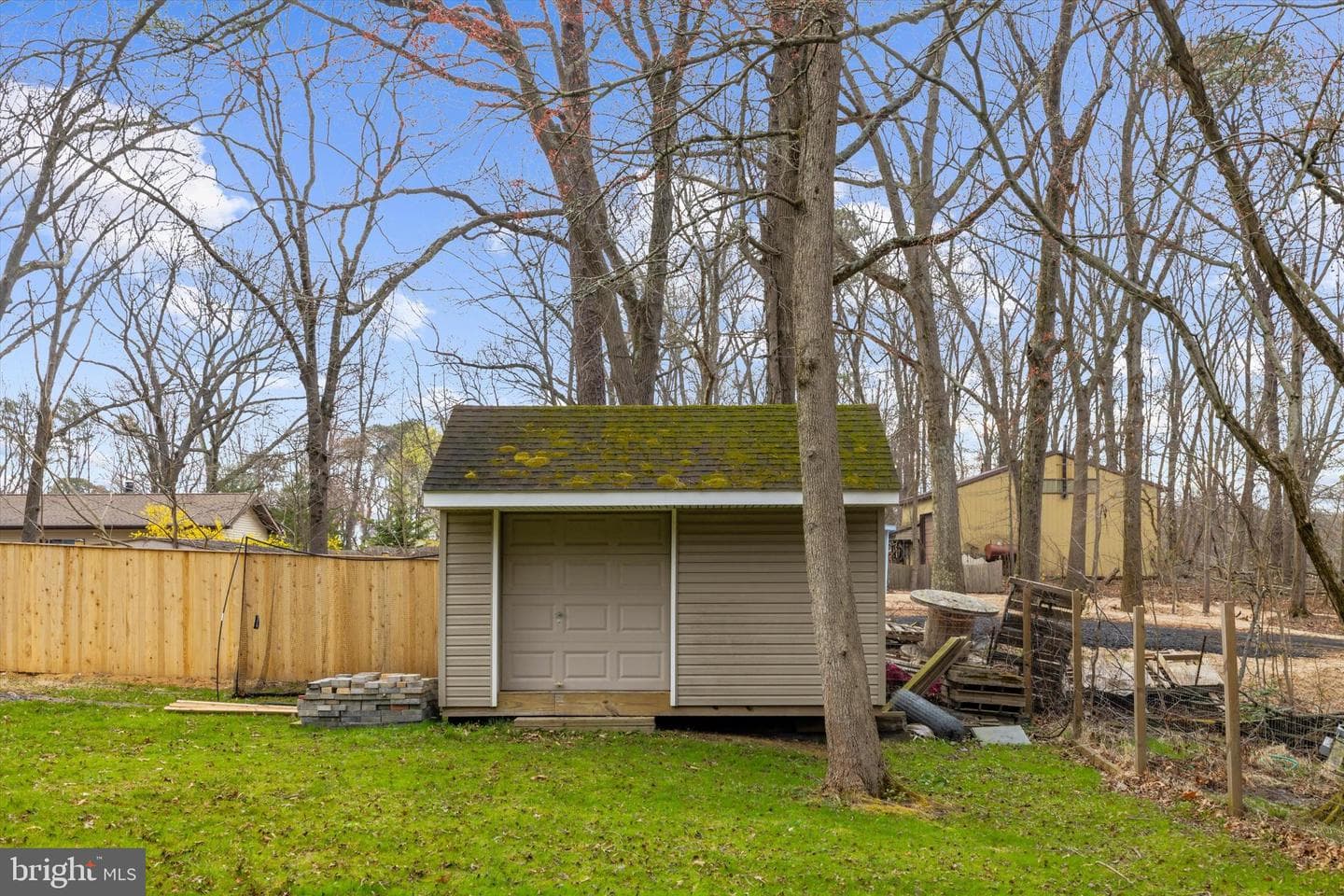 225 Obrecht Road photo 51