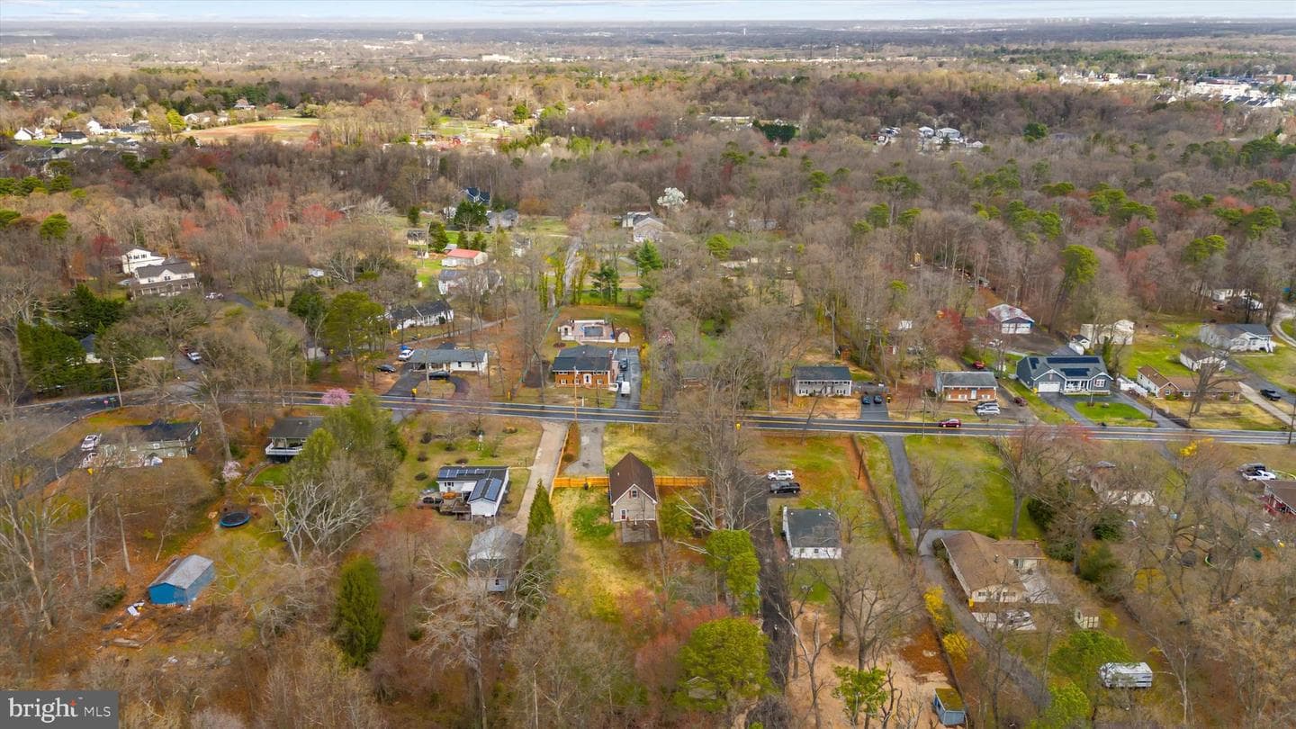 225 Obrecht Road photo 58