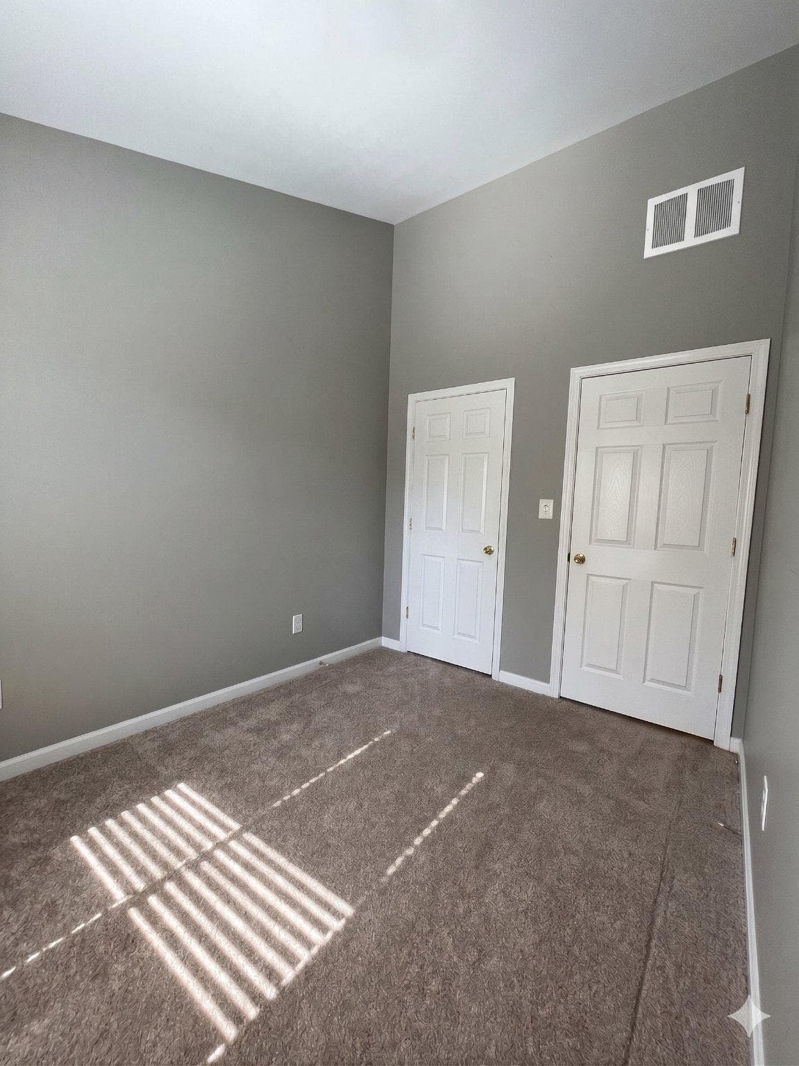 68 Harbour Heights Drive photo 11