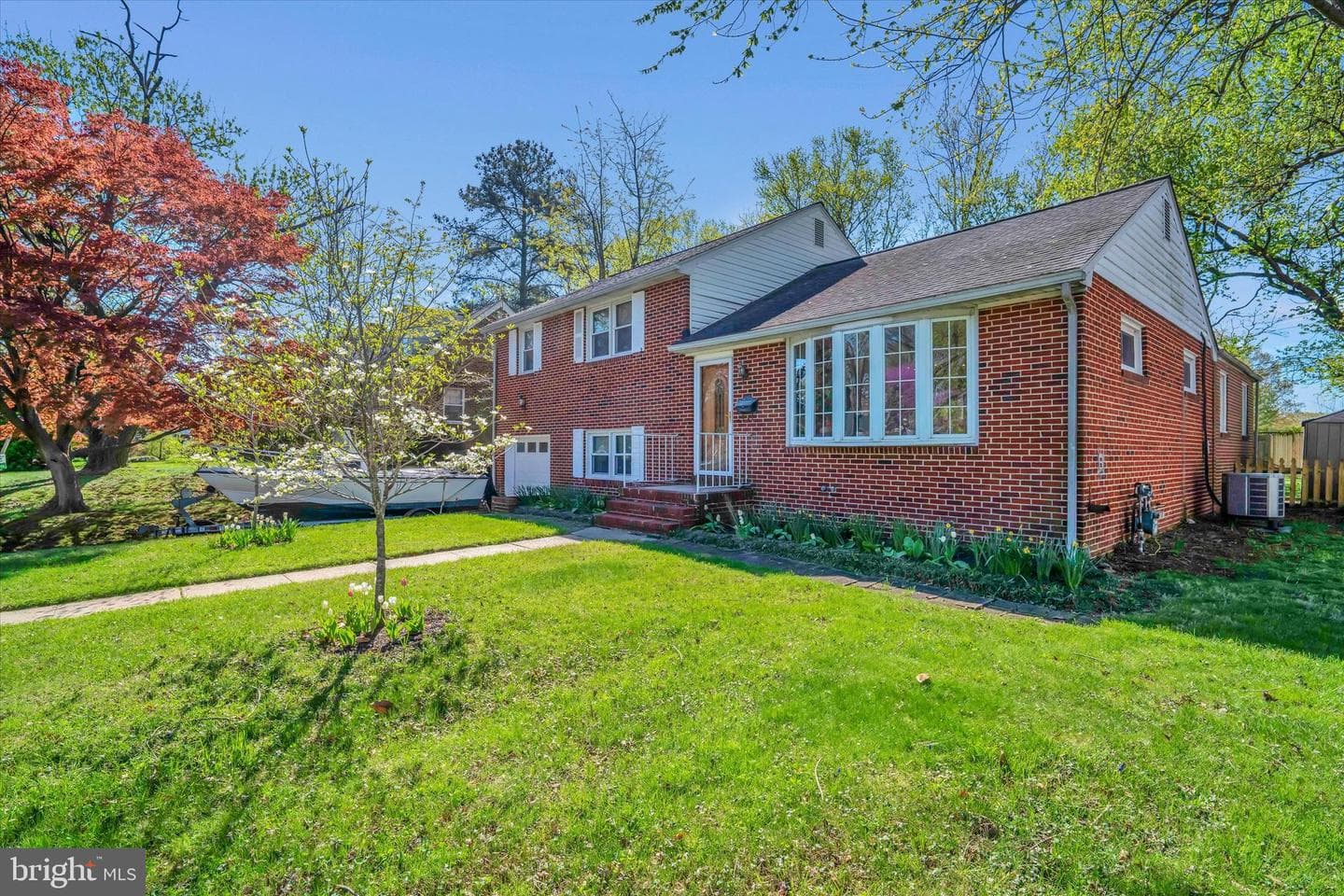 319 School Lane photo 2