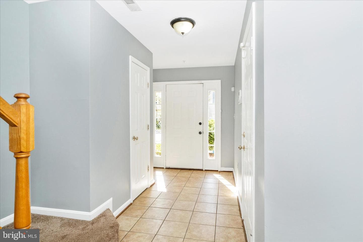 8212 Brooktree Street photo 3