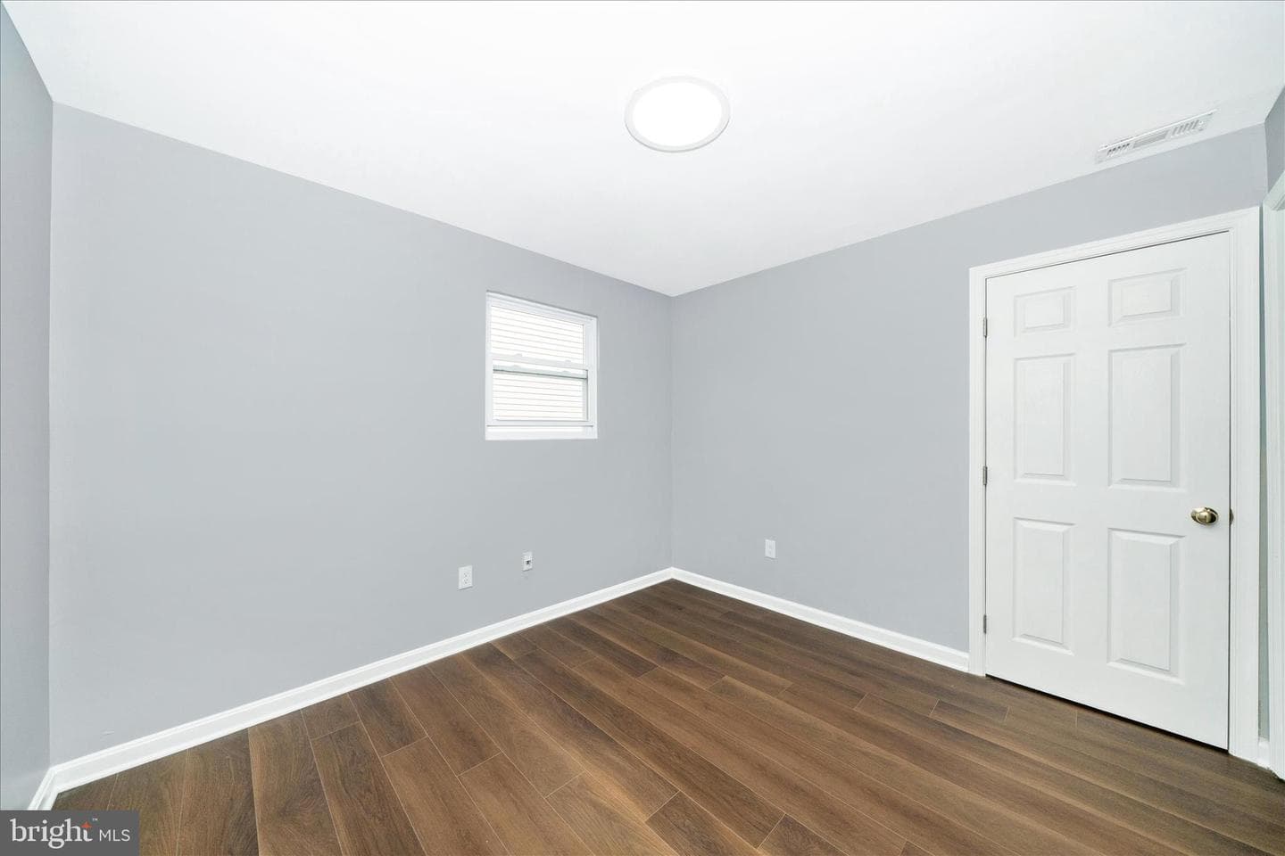 8212 Brooktree Street photo 5