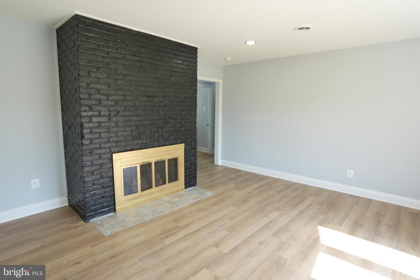 18 Magnolia Avenue photo 20