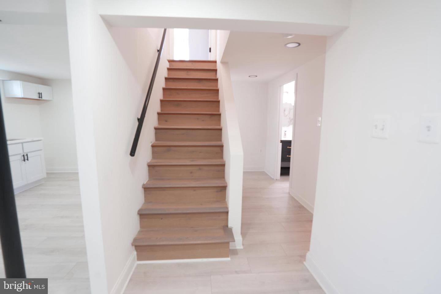 18 Magnolia Avenue photo 34