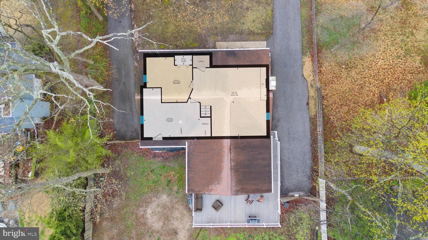 7731 Walters Road photo 48