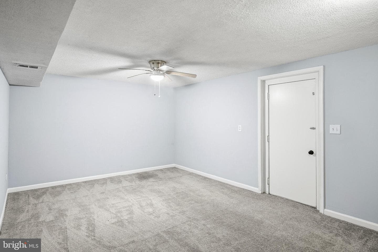 418 Howard Manor Drive photo 37