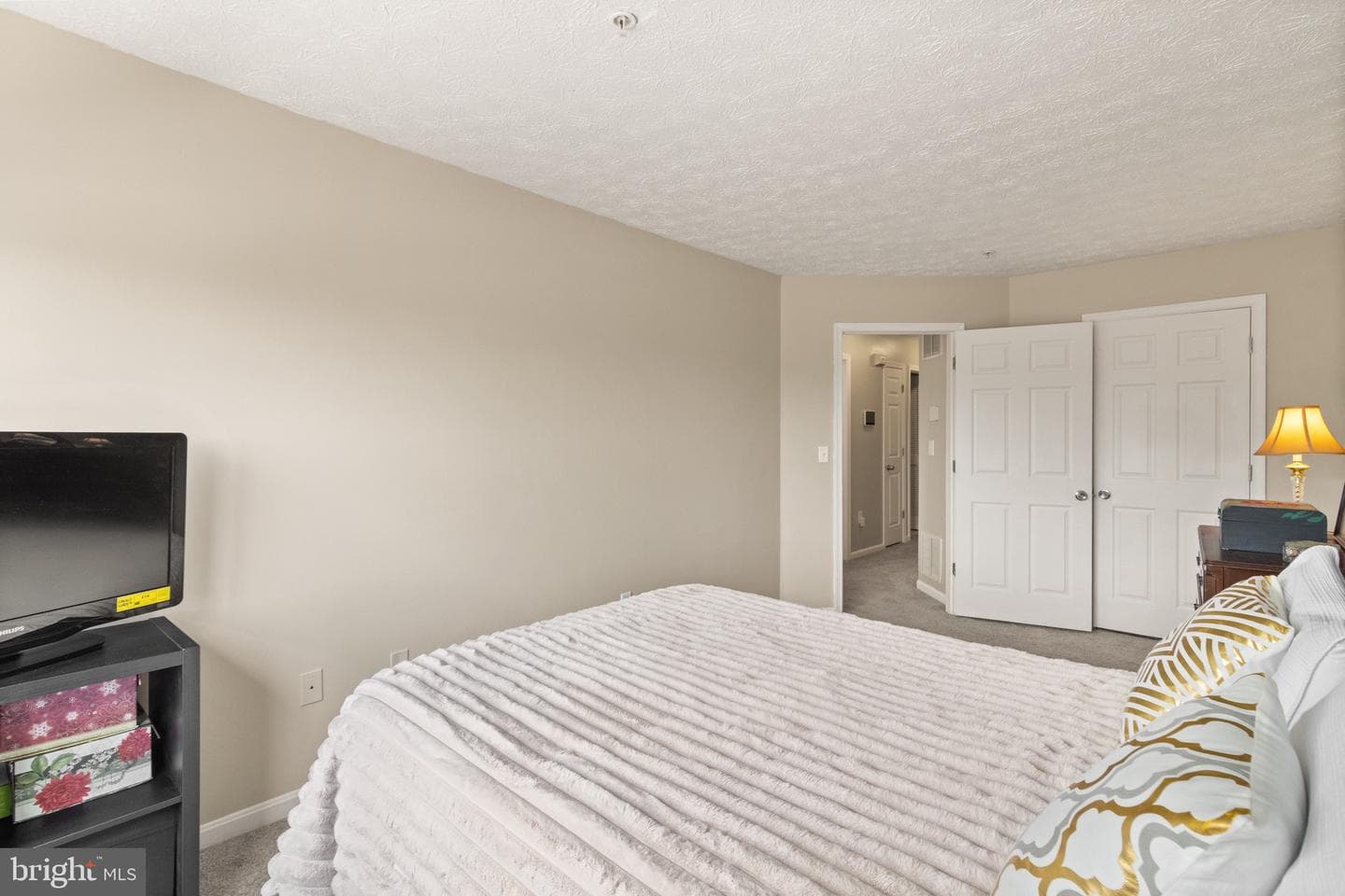 8049 Brookstone Court photo 14