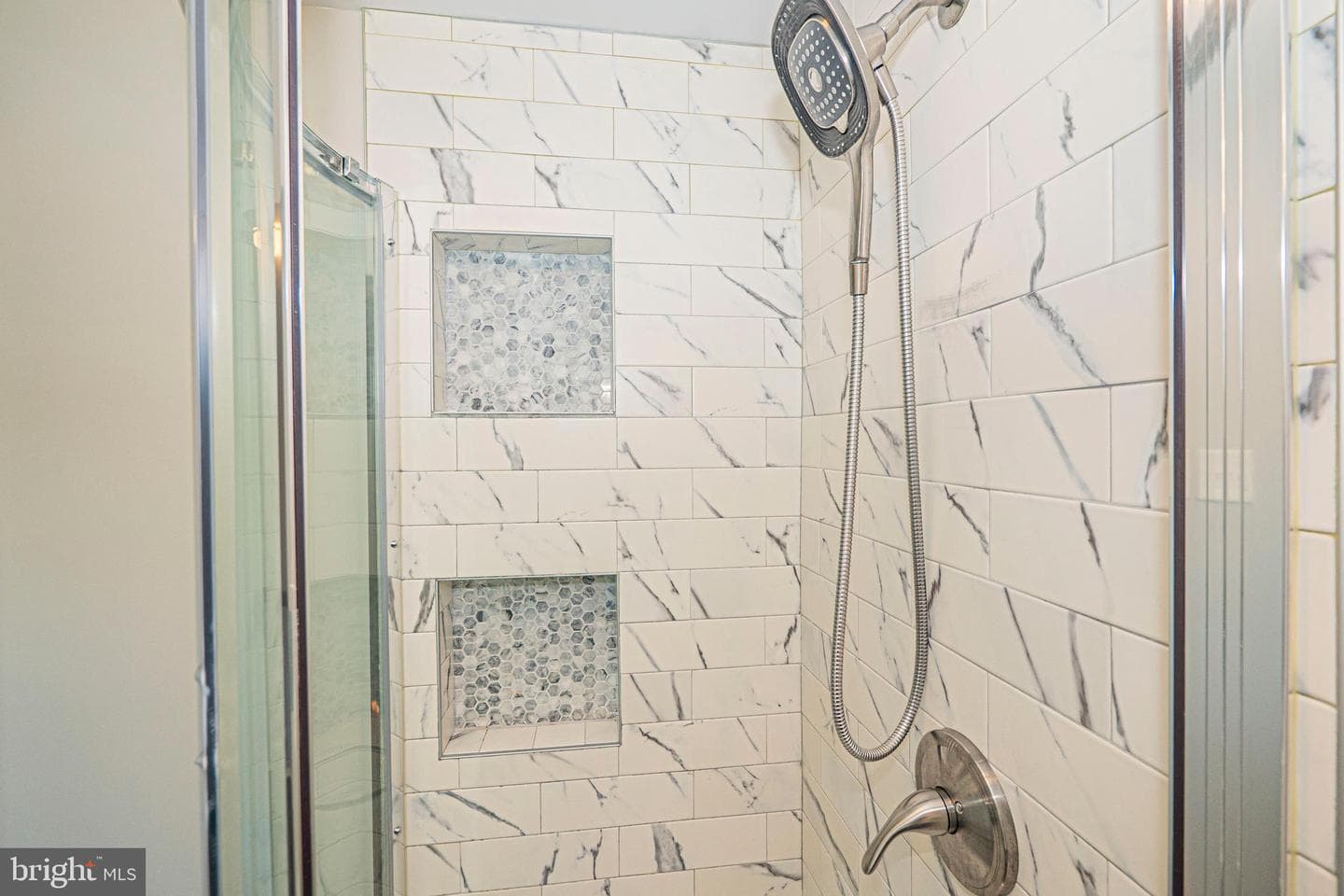 103 Nursery Road photo 28
