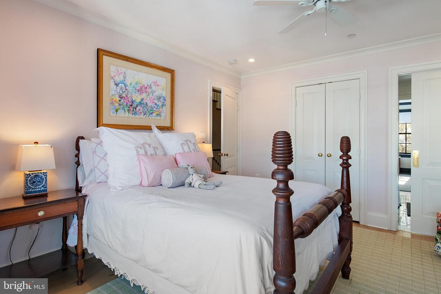313 Washington Street photo 55