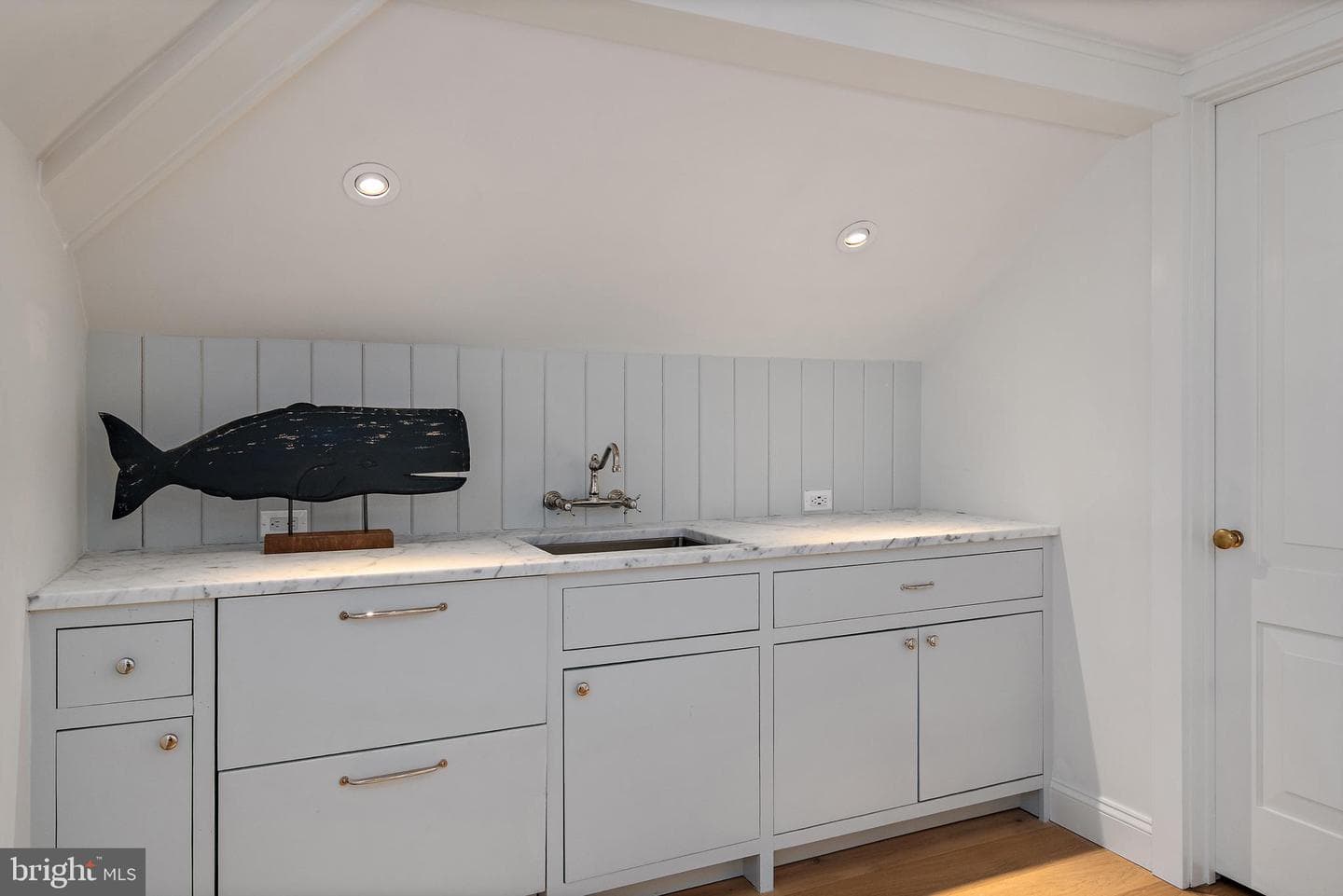 313 Washington Street photo 68