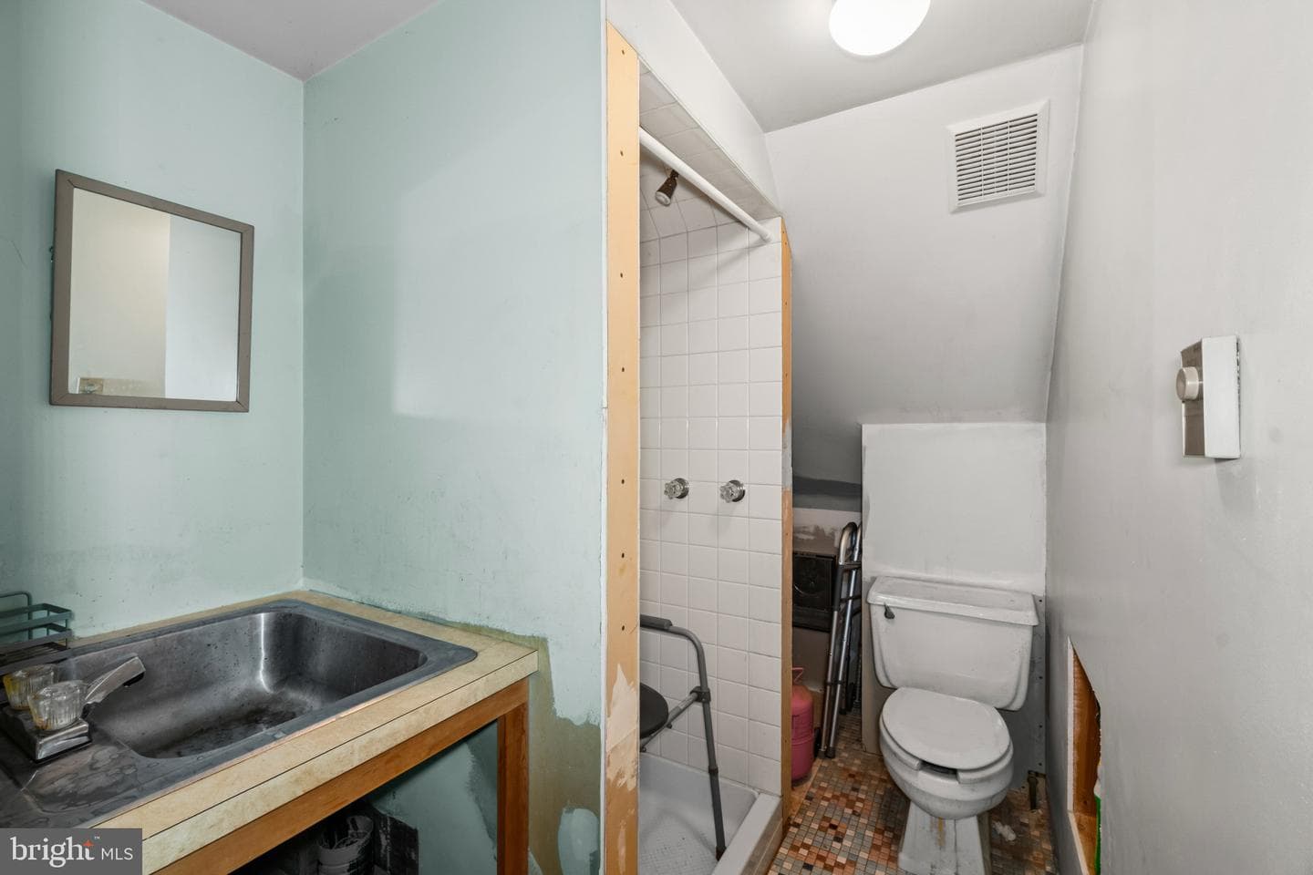 706 203rd Street photo 20