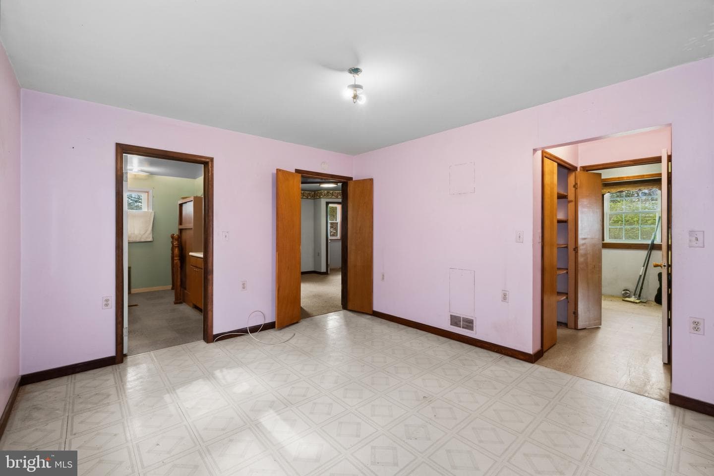 706 203rd Street photo 9