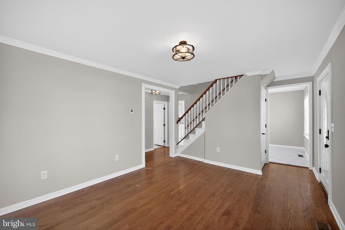 6 Circle Drive photo 5