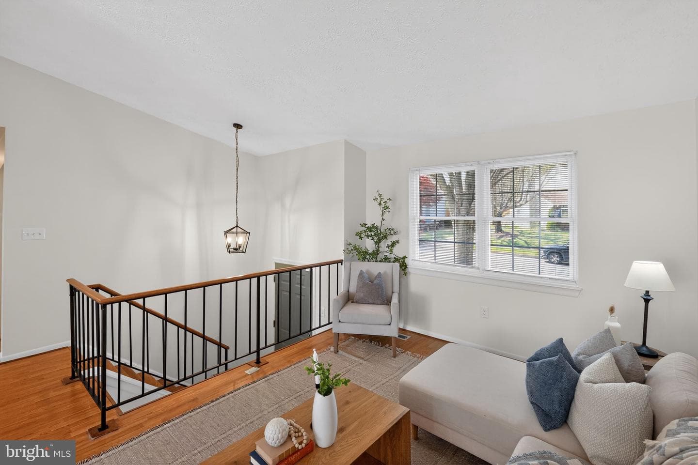 1108 Silverleaf Drive photo 3