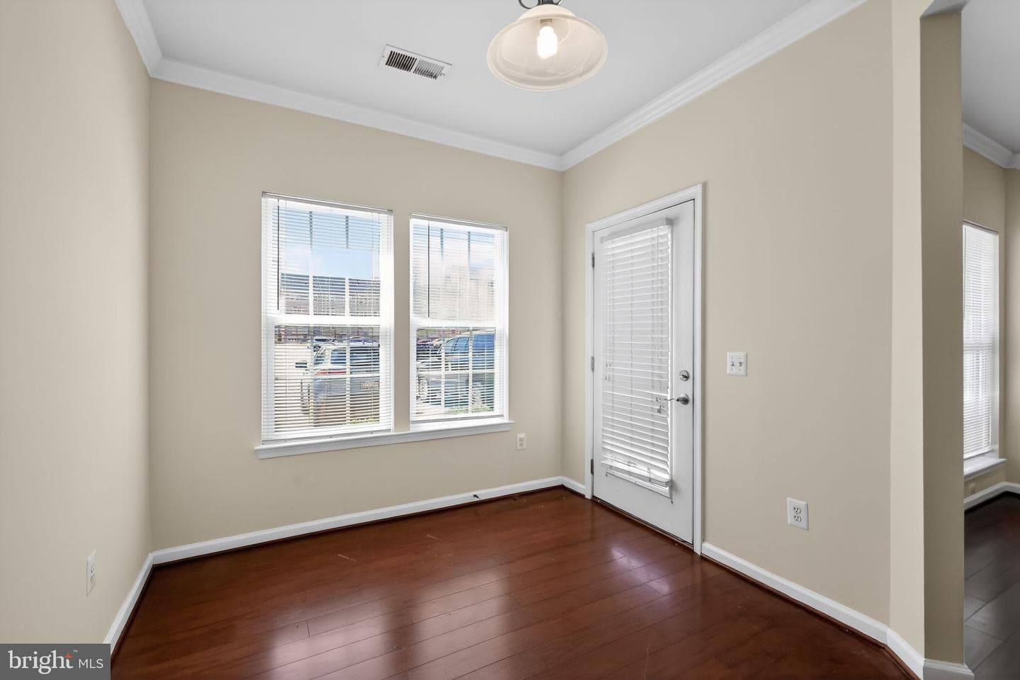 1624 Hardwick Court #104 photo 7