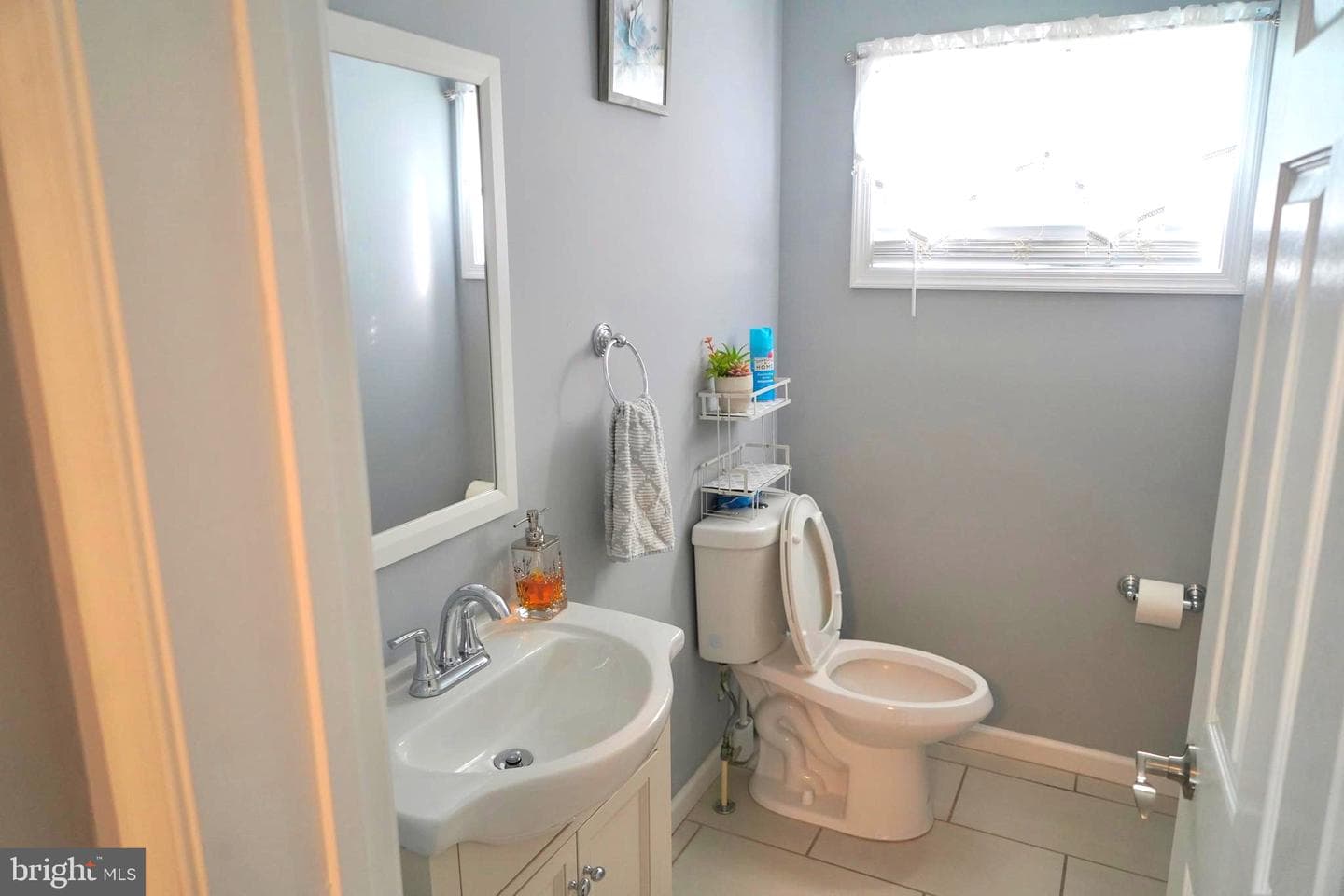 811 223rd Street photo 5