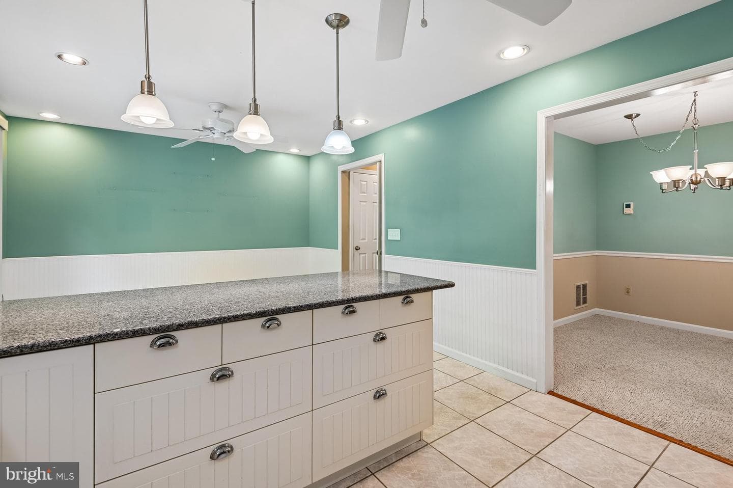 434 Peach Court photo 12