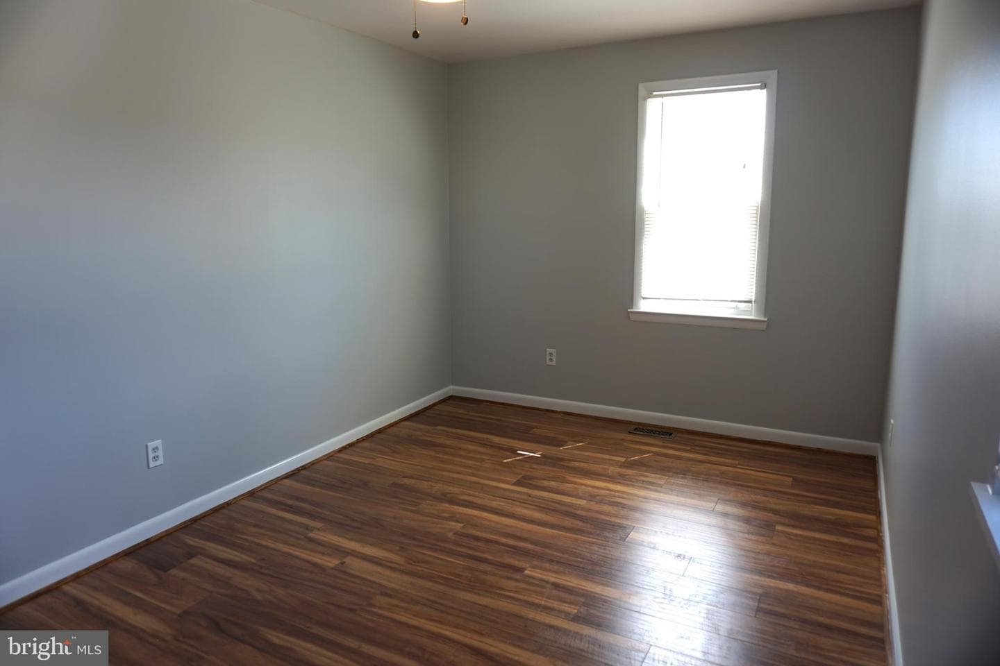 702 Londontown Road photo 18