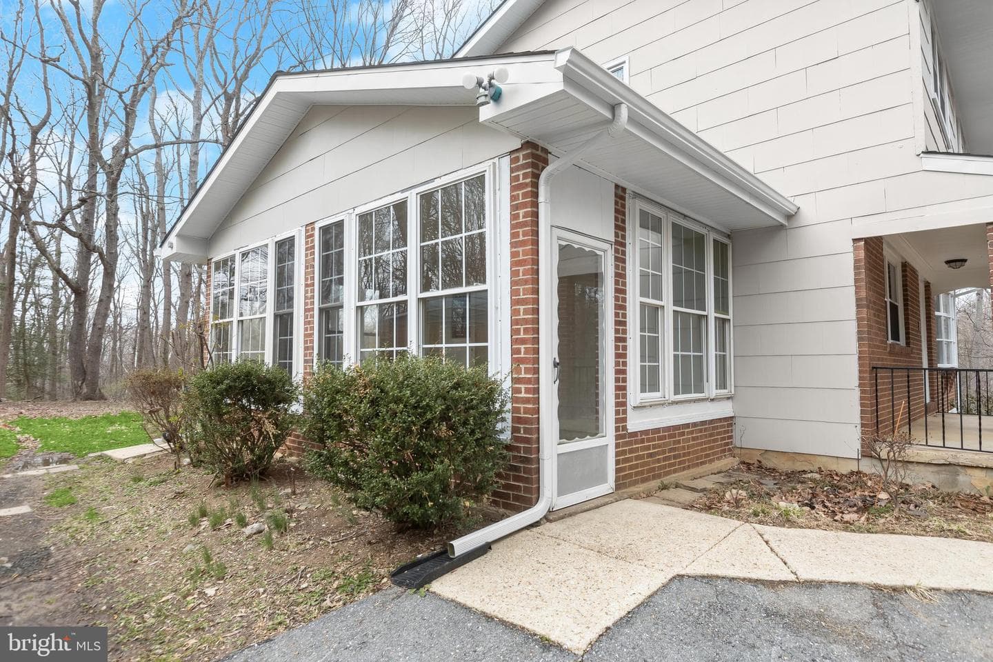 1255 Sheridan Road photo 34